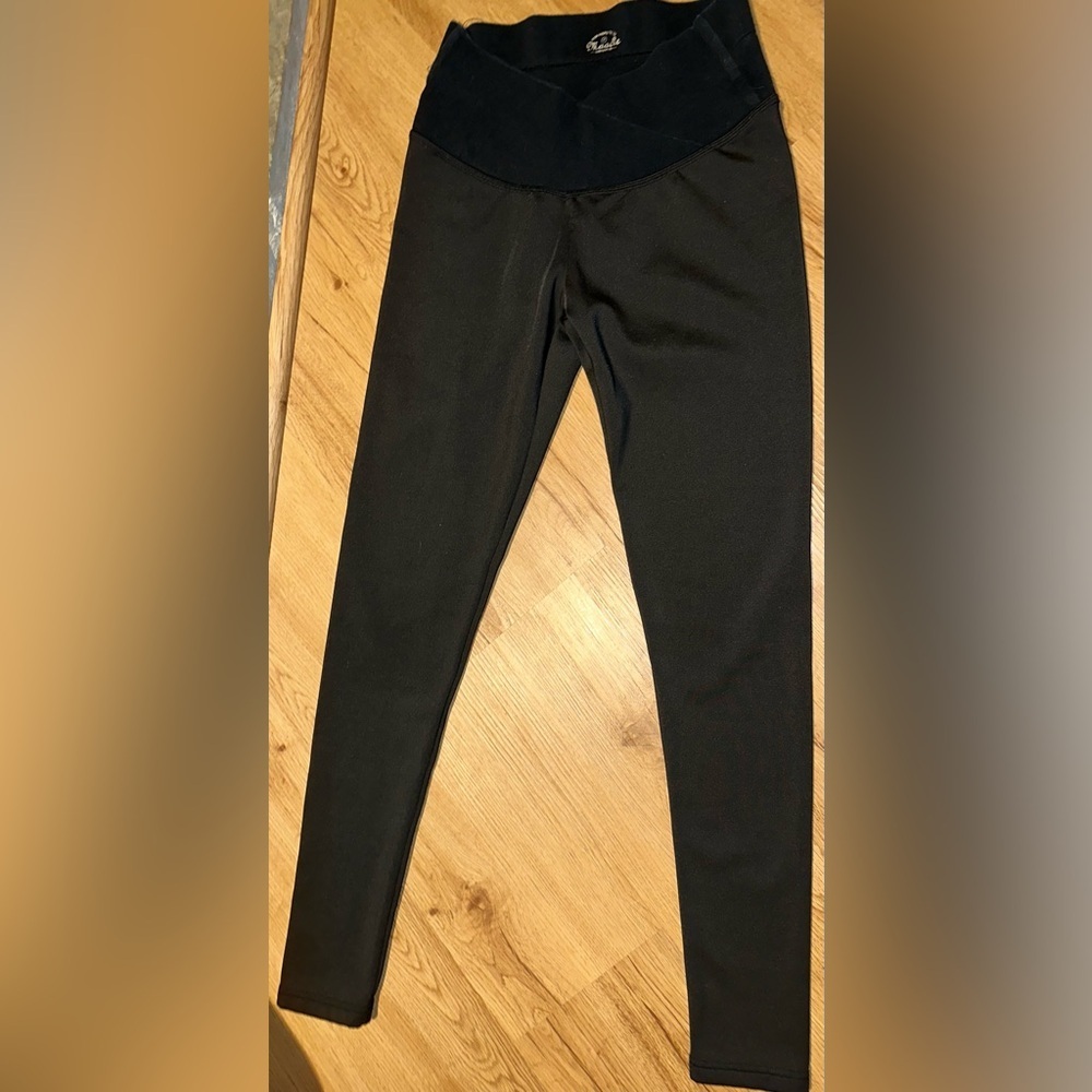For Moms To Be Maacie Comfy & Stylish Black Leggings
